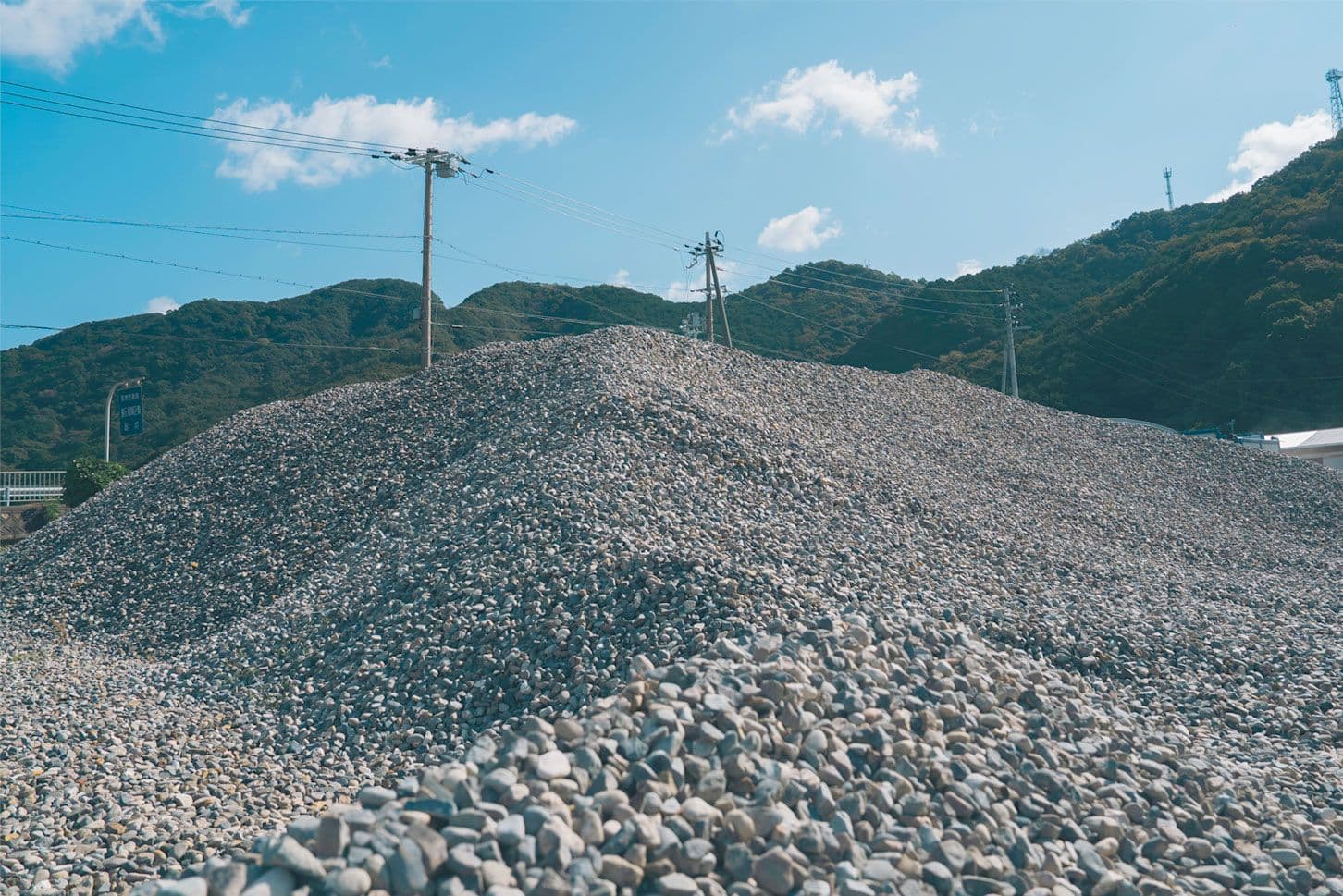 川砂利40mm(25mm-40mm)
